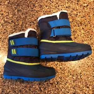 Carters toddler boy boots size 9